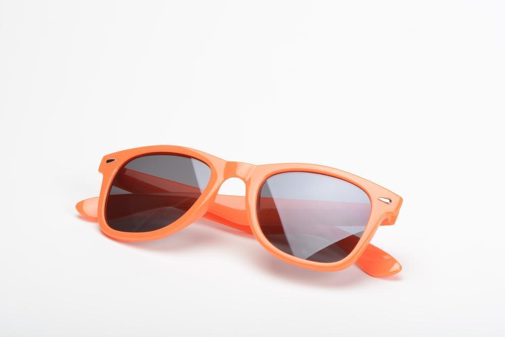 Солнцезащитные очки - цвет очков и оправ