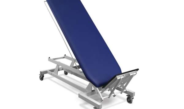Реабилитационный стол PROFI 3 Plus используется в салонах красоты, кабинетах массажа и физиотерапии